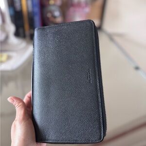 Double Zip Travel Organizer In Crossgrain Leather 93487